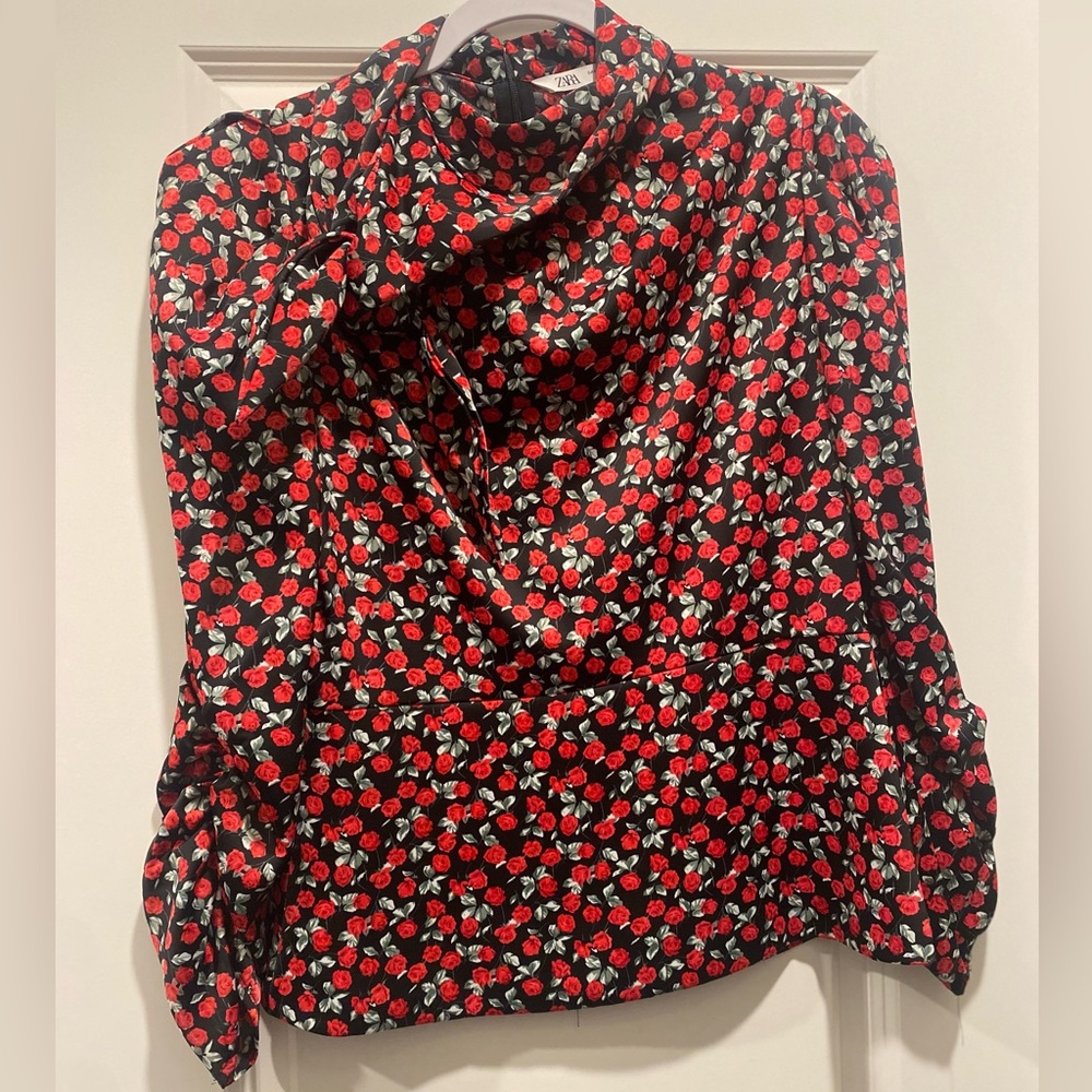 Zara High Tie Neck Puff Sleeve Black Red Rose
Satin Peplum Blouse